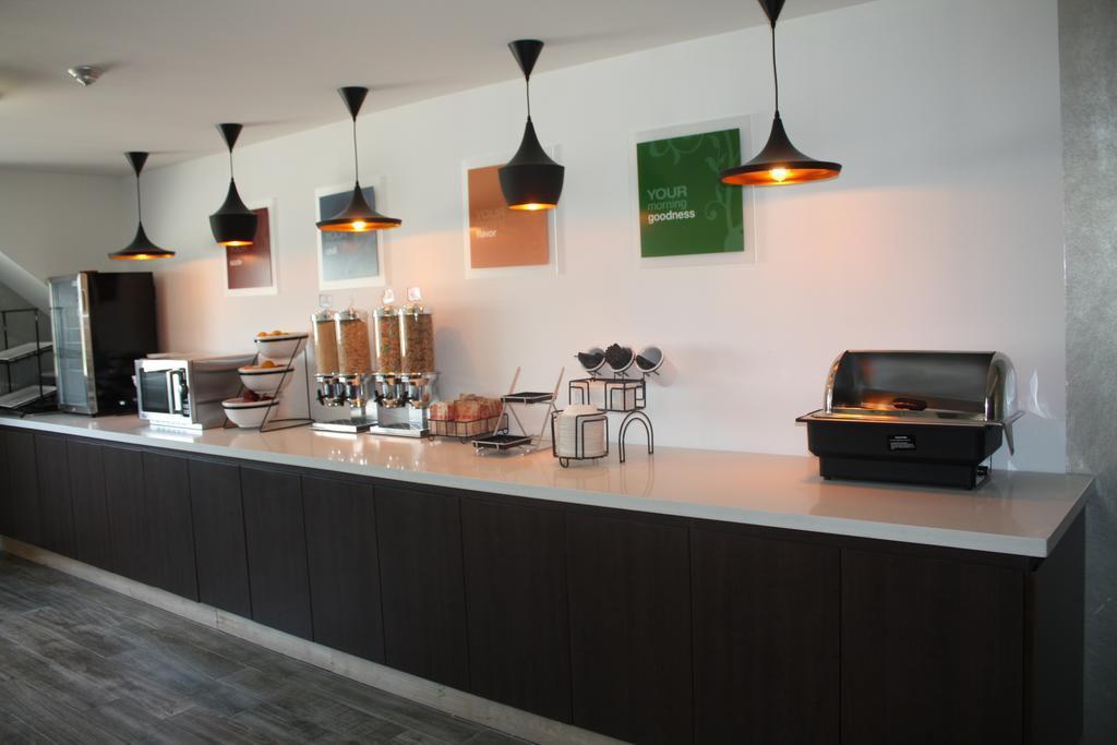 Comfort Inn 2*